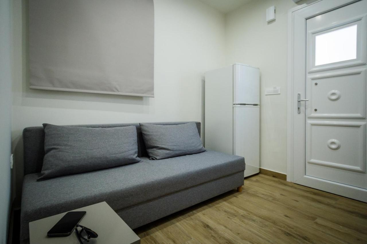Central Corner Apts Закинтос Экстерьер фото